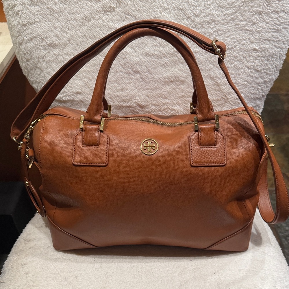 AUTHENTIC Tory Burch Tan Leather Satchel Doctor bag
